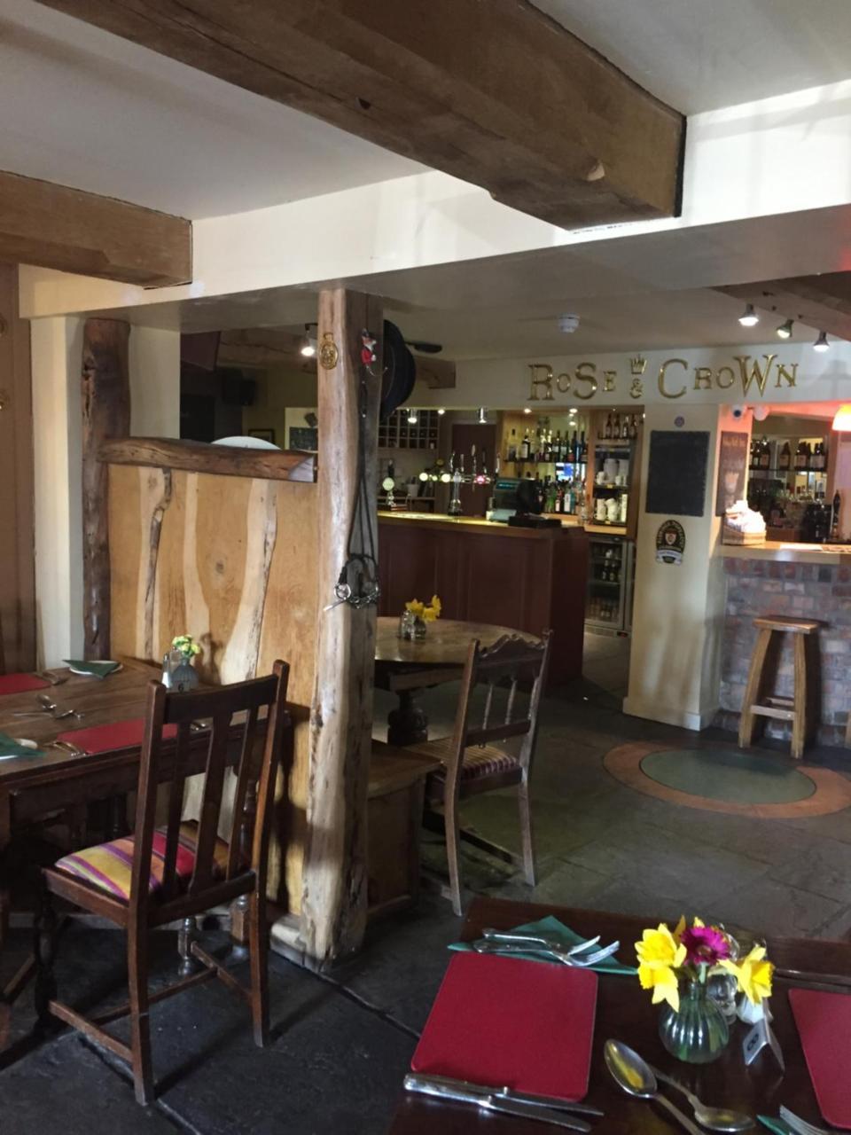 Rose & Crown Hotel Athelney Exterior photo