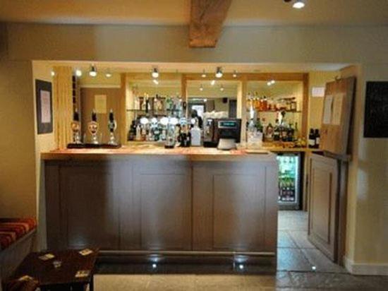 Rose & Crown Hotel Athelney Exterior photo